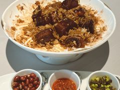 四头鲍鱼红烧肉-屋里厢上海菜馆