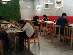 大堂-百年尹氏汤包(湖南路狮子桥店)