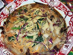 -闯关东东北农家菜(崂山石老人店)