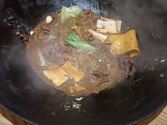 -锅里锅外地锅鸡