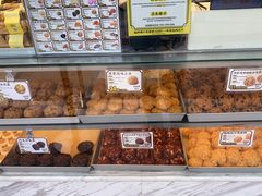 -鲍师傅糕点(大沽南路店)