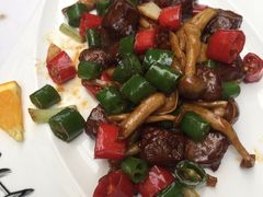 黑椒牛肉粒-御花园·粤菜·海鲜火锅(中山公园店)