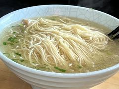 -朱鸿兴面馆(镇湖店)