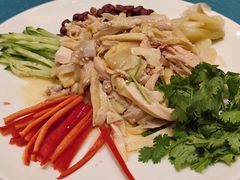 盐焗手撕鸡-君德澜酒家·创意粤菜(金山谷店)