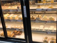 -凯司令(豫园地铁站店)