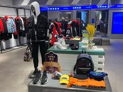 -马克华菲(长宁龙之梦店)