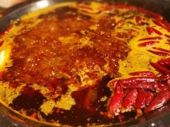 牛油鸳鸯锅-舒家大院重庆老火锅(纪念塔店)