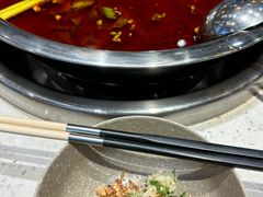 -肖肖酸萝卜鱼火锅(总店)