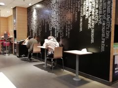 大堂-麦当劳(江湾镇店)