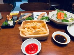 -8PINTS八品脱·日料·烧鸟·精酿小酒馆(莘庄店)