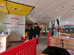 大堂-麦当劳(津南吾悦广场店)