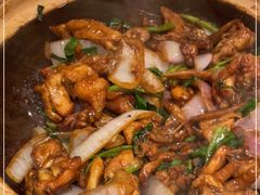 -胡须佬鸡煲四季火锅店(石厦西村直营店)