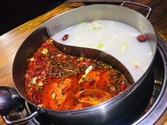 -乐山串串香老火锅(鼓楼店)