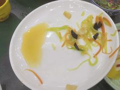 -三锅莊·牦牛肉火锅·香格里拉特色藏餐宴请餐厅(昆明创始店)