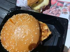 -The Habit Burger Grill 哈比特汉堡(爱琴海店)
