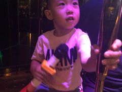 -麦度量贩式KTV(中联广场店)
