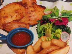 -JINNS锦时 steak&pizza(浸信会礼拜堂旧址店)