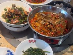 -陈大锅·岳阳鱼馆·地道岳阳菜(美食街店)