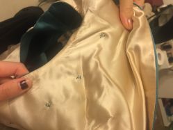 MISS.YUN赟旗袍高级手工定制(淮海中路店)-老上海·石库门 旗袍·洋服工作室(淮海中路店)