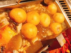 -海底捞火锅鲜切牛肉主题店(长寿路店)