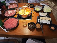 -呷哺呷哺(万达新世界店)