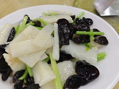 -吉莲利苑海鲜酒家(珠海拱北28年老字号店)