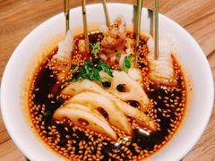 无骨凤爪-太二酸菜鱼(广州IFC国金天地店)
