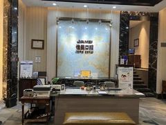 -北京保利大厦酒店(东四十条地铁站店)