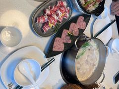 -煲王粤菜餐厅(中侨中心店)
