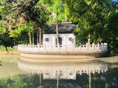 -汇龙潭