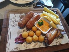 -YUE·6·西式融合餐厅(外滩六号店)