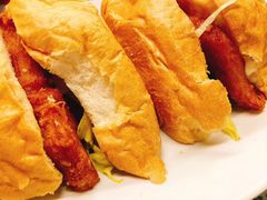 特色猪扒包-华星冰室(湾仔店)