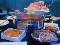 -唯爱KTV聚会餐厅(仙林东城汇店)
