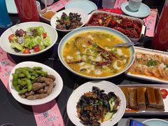 -粉墨特色菜·烧烤音乐酒馆