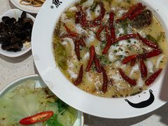 -江渔儿酸菜鱼(曜一城店)