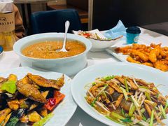 -梅飞酒家(名辉豪庭店)