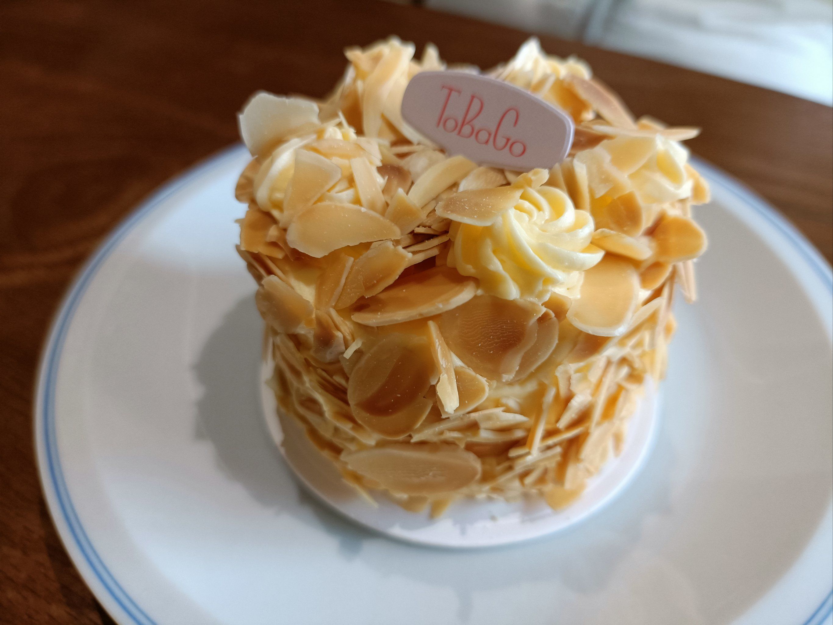 浓郁醇香咸奶油杏仁蛋糕[惊叹]