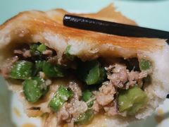 -巷子里小酒馆(繁荣路店)