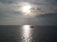 iphone_upload_pic-洞里萨湖