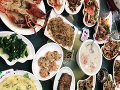 -覃记海鲜美食餐厅