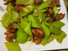青椒肥肠-文记四川鱼馆(小纬北路店)