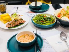 -美奈小馆·越南料理(中航城君尚购物中心店)