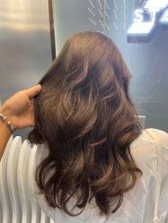 -Tloml salon