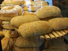 -Dough&Joe团憩(瑞虹天地月亮湾店)