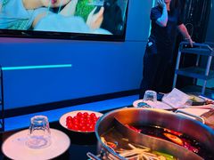 -唯爱KTV聚会餐厅(仙林东城汇店)