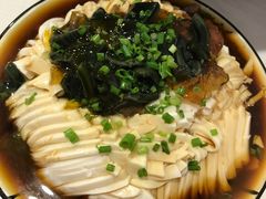 -虾弄弄海派小龙虾·牛羊蝎子火锅