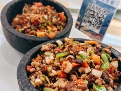 黑红三剁双拼-蝴蝶泉宾馆-中餐厅