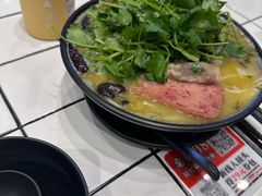 -肥汁米蘭香港米线(长宁来福士店)