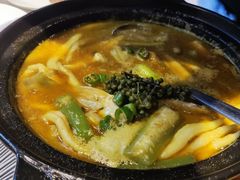 双椒黑龙潭胖鱼头-莲·中餐厅(成都首座万豪酒店)