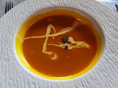 奶油南瓜汤-YUE·6·西式融合餐厅(外滩六号店)